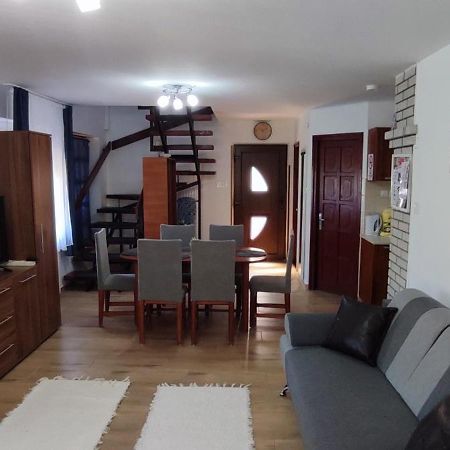 Bazsi Apartman Hajdúszoboszló Zewnętrze zdjęcie