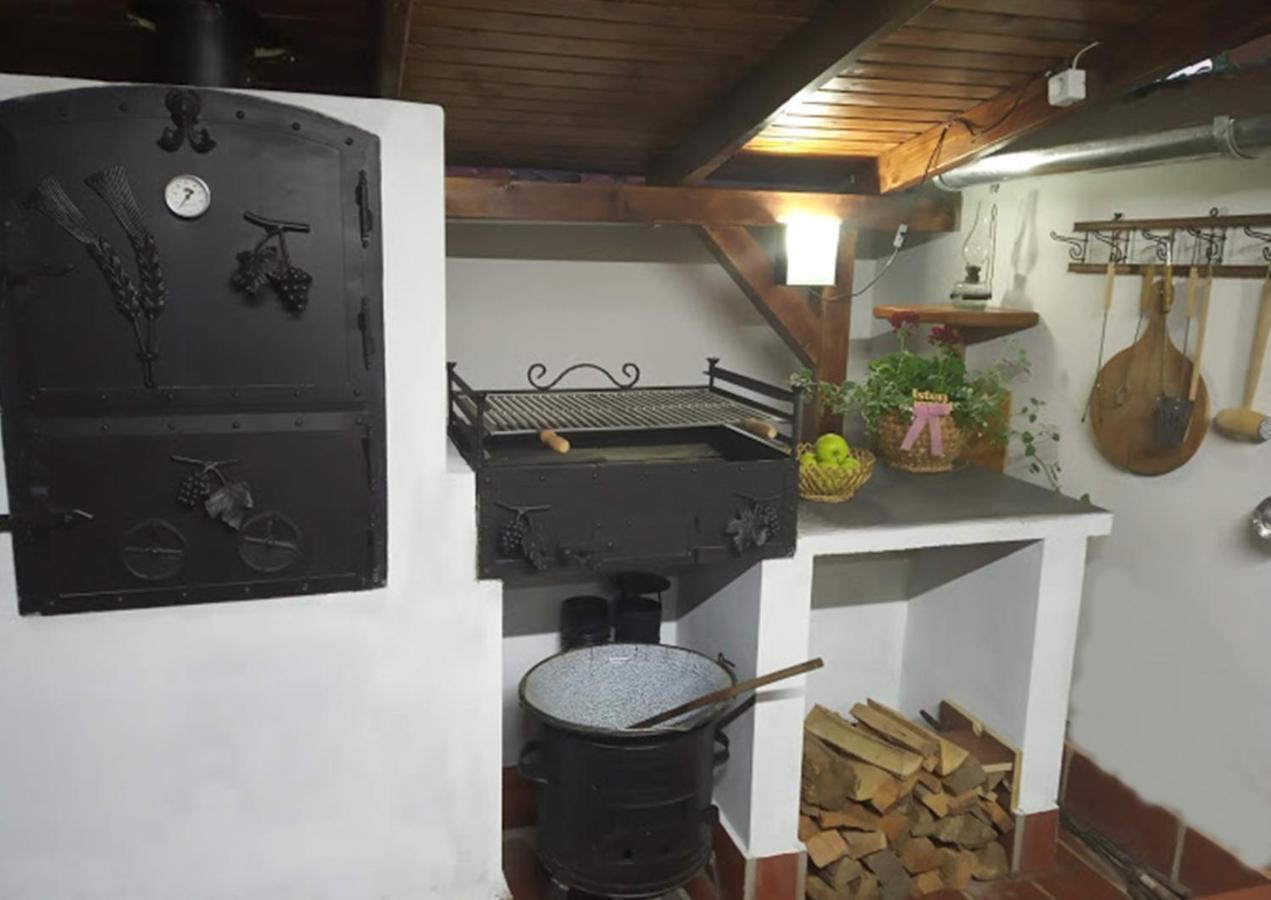 Bazsi Apartman Hajdúszoboszló Zewnętrze zdjęcie