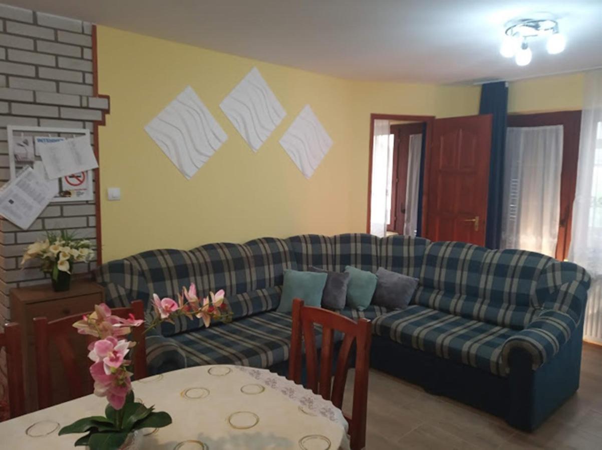 Bazsi Apartman Hajdúszoboszló Zewnętrze zdjęcie