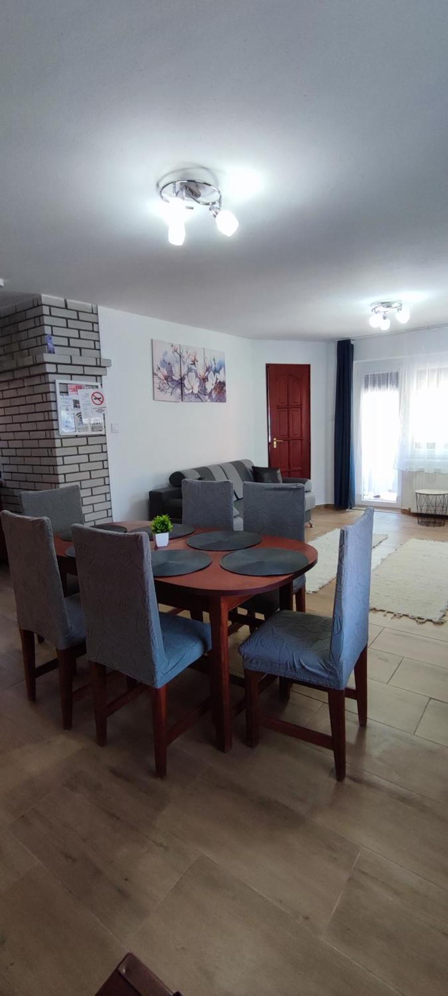 Bazsi Apartman Hajdúszoboszló Zewnętrze zdjęcie