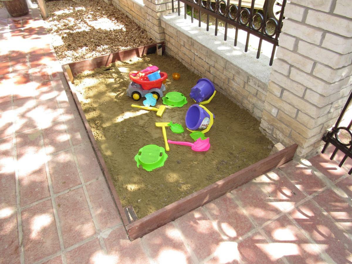 Bazsi Apartman Hajdúszoboszló Zewnętrze zdjęcie